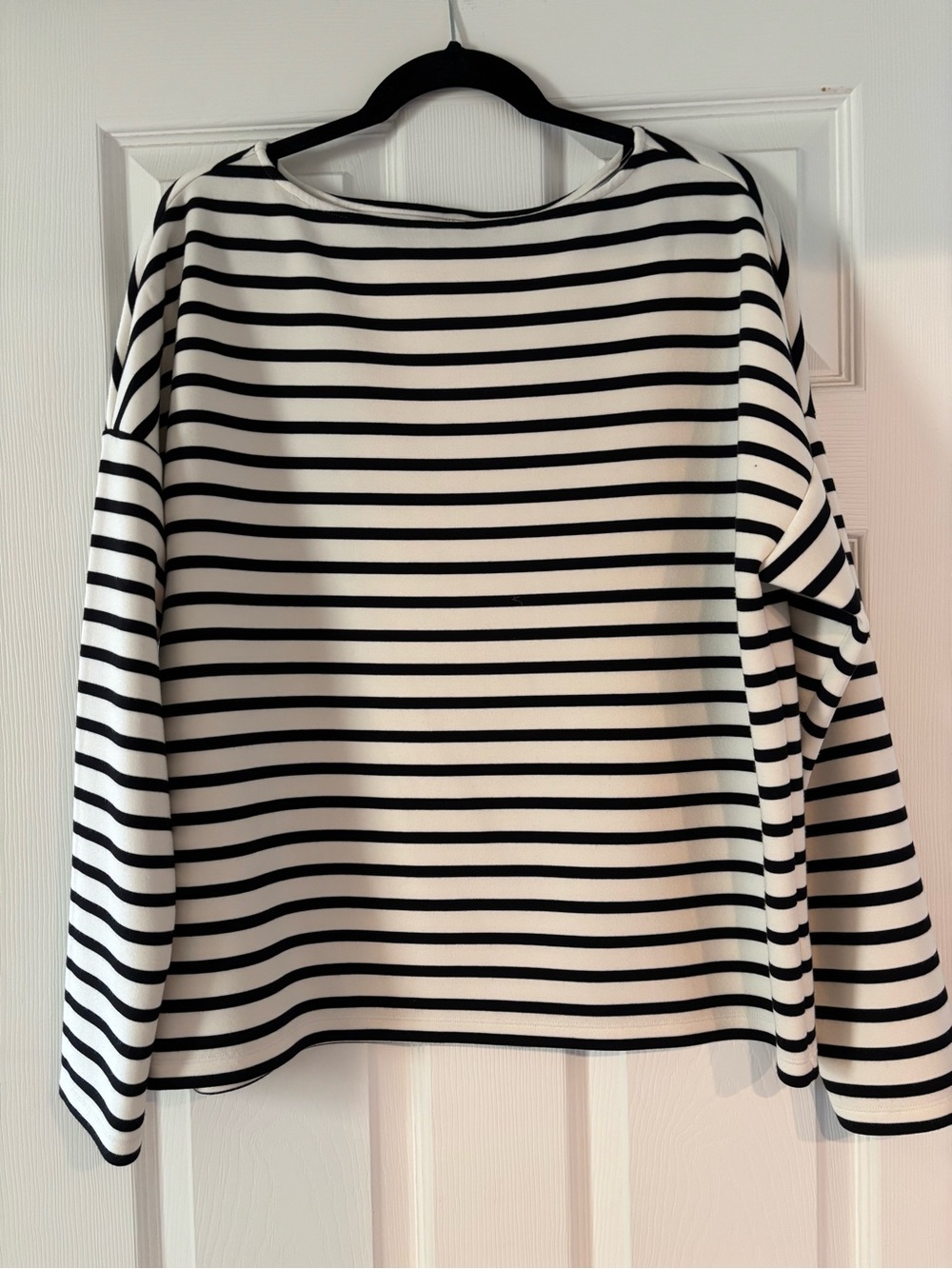 Spanx Air Essentials🦓Striped Boatneck Long-Sleeve Top - Black & White